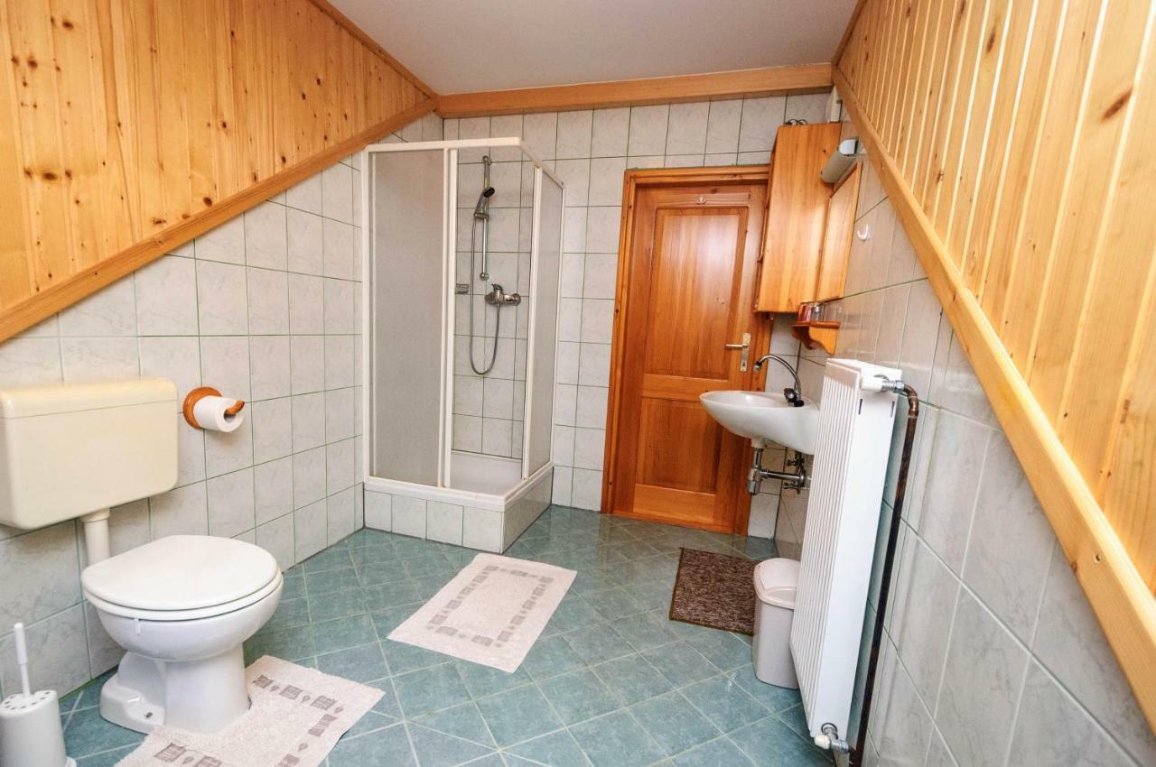 Bivanje na kmetiji Turisticna Kmetija Stoglej